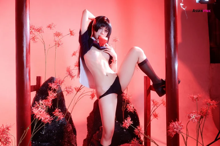 PoppaChan-cosplay-Chisa-Wuthering-Waves